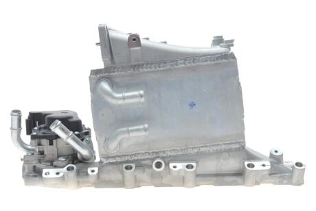 Радіатор інтеркулера Adler 04L129711R