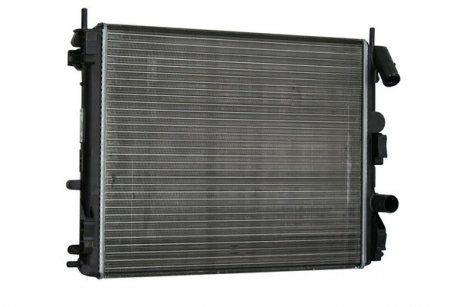 Радиатор охлаждения 1,4/1,6 с/конд Logan, Sandero, MCV, Solenza ASAM 70208 (фото 1)