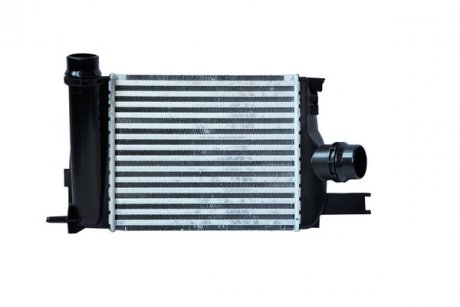 Радиатор интеркулера Renault Logan, Clio, Sandero 0.9i (12-) ASAM 80261 (фото 1)