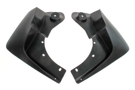 Комплект бризковиків передніх Duster AUTOTECHTEILE 505 1450