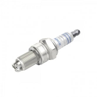 Свічка запалювання WR8LTCE NICKEL (VAG) (вир-во) BOSCH 0242229658