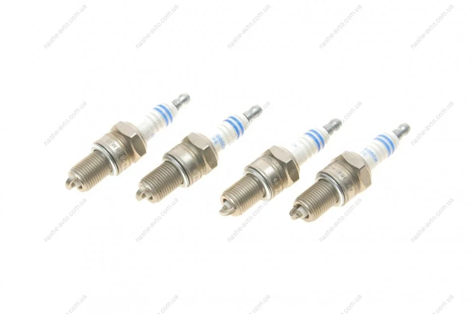 Свічка запалювання WR7DCE 0.8 NICKEL (LADA, DAEWOO, CHEVROLET) (4 шт.) (вир-во) BOSCH 0242235909 (фото 1)