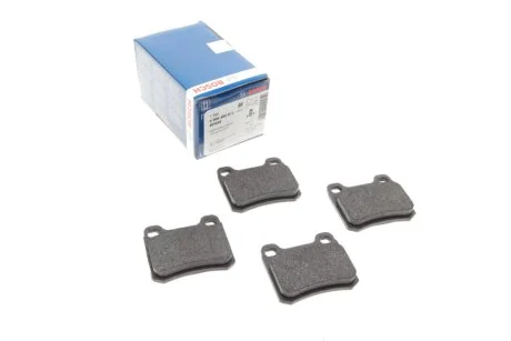 Комплект гальмівних колодок з 4 шт. дисків BOSCH 0986466874