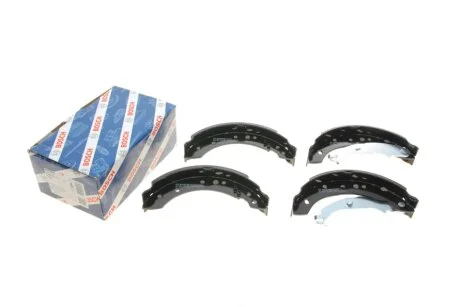 Колодка гальм. барабан. MITSUBISHI COLT задн. (вир-во Bosch) BOSCH 0 986 487 746