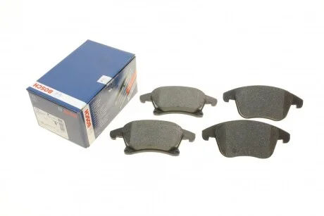 Комплект гальмівних колодок з 4 шт. дисків BOSCH 0986494837