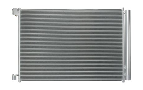 Радіатор кондиціонера MERCEDES C W205/CLS/E/S BOSCH 1986AD2036