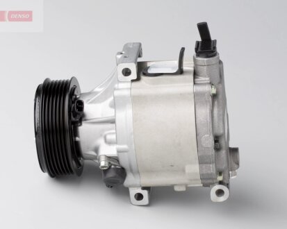 Компресор кондиціонера DENSO DCP36003