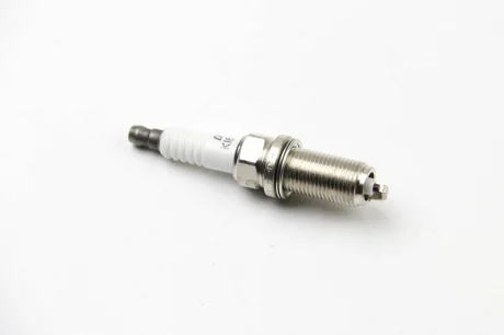 Свічка запалювання DENSO K16HPRU11