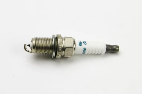 Свічка запалювання (10шт. в упаковці) DENSO K16PSRB8