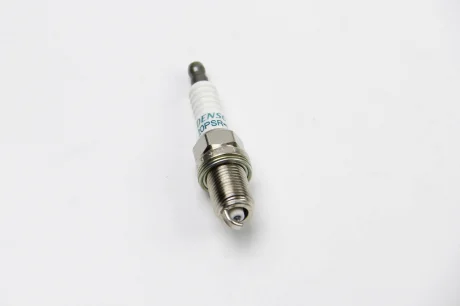 Свічка запалювання (10шт. в упаковці) DENSO K20PSRB8
