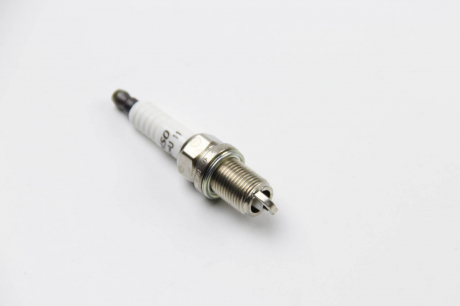 Свічка запалювання NICKEL DENSO Q20RU11