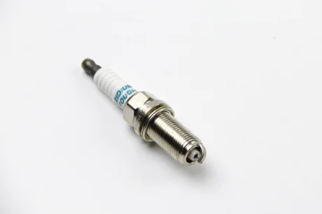 Свічка запалювання IRIDIUM TOUGH (вир-во) DENSO VKH20Y
