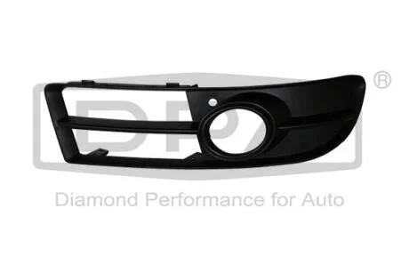 Решетка противотуманной фары левая с отверстием Audi A4 (04-08) DPA 88070647302