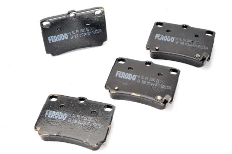 Комплект гальмівних колодок з 4 шт. дисків FERODO FDB1570