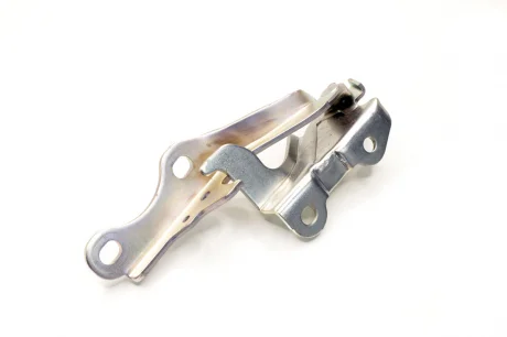 Петля капота права Еванда GM 96326956