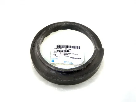 Ізолятор задньої пружини верхній Лачетті сед,хб GM 96561748