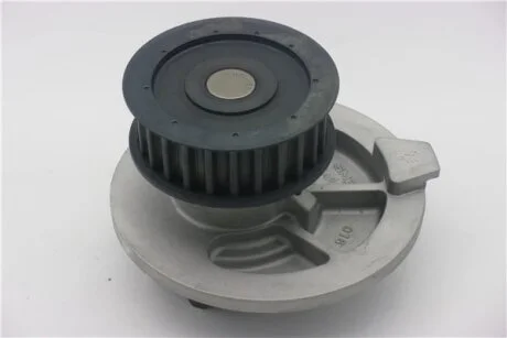 Насос водяний двигуна GMB GWDW18A
