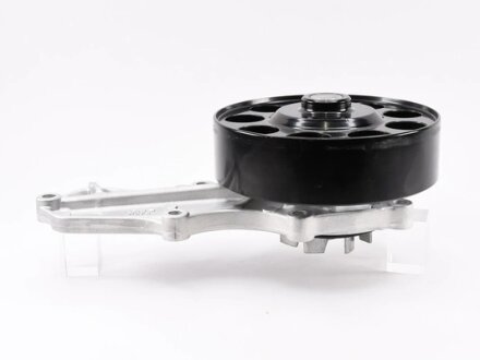 Насос водяний Honda Accord 2.0 03-08/ CR-V 2.4 06-18 GMB GWHO72A