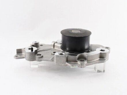 Насос водяной Hyundai Santa Fe 2.7/Grandeur/Trajet/ Kia Carnival 2.7/Magentis/Op GMB GWHY124A