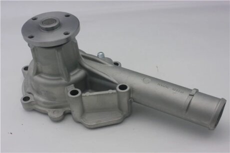 Насос водяний двигуна GMB GWMZ10A