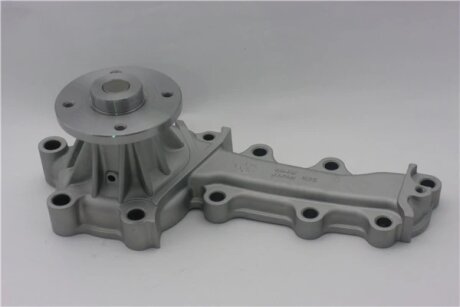 Насос водяний двигуна GMB GWN32A