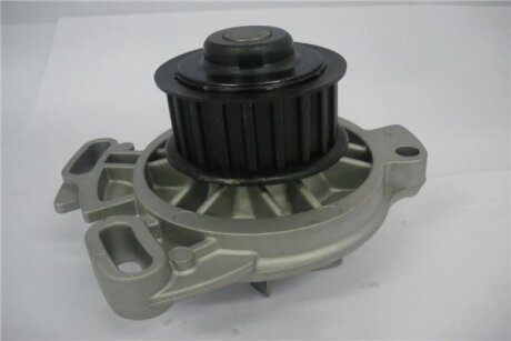 Насос водяной VW Crafter 30-50 06-/LT 28-35 90- 2.4D/2.5D GMB GWVW06A