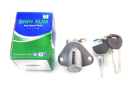 Замок багажника (личинка+ключ) Ланос (SHIN KUM) HAN 96304758 (фото 1)