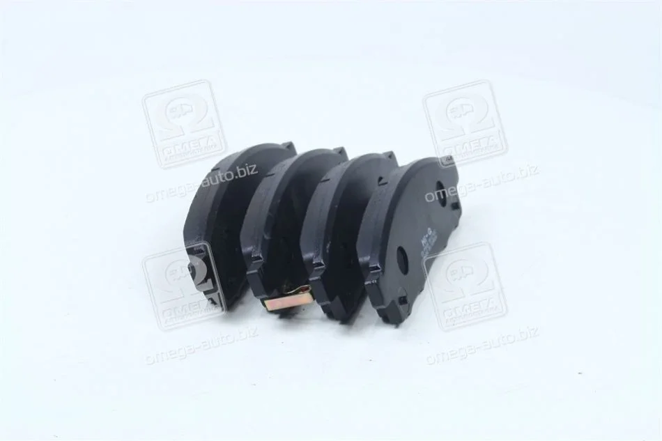 Колодки передние Mitsub L200 2WD/4WD 2.5TDI 01 07.01-4605A198/4605A284/MDB2882/MZ690356 Hi-Q (SANGSIN) SP1361 (фото 1)