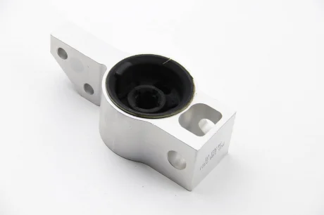 Сайлентблок важеля AUDI A3, SEAT LEON, SKODA, VW CADDY III 03 перед. міст праворуч (Вр-во) LEMFORDER 34763 01