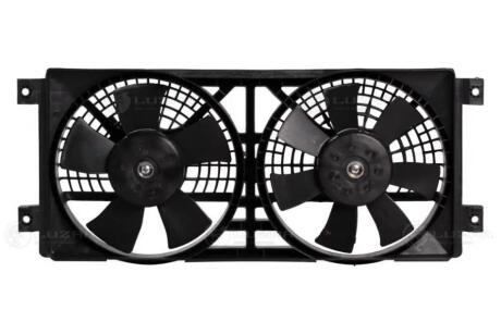 Фото 1 - электровентилятор кондиционера с кожухом (2 вент.) SsangYong Kyron/Actyon (05-) LUZAR LFAC 1750 Электровентилятор кондиционера с кожухом (2 вент.) SsangYong Kyron/Actyon (05-) LUZAR LFAC 1750 (фото 1)