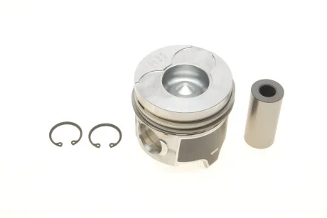 Поршень (виробн. Mahle) MAHLE / KNECHT 021 58 02