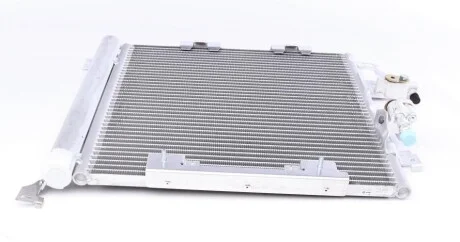 Радіатора кондиціонера MAHLE / KNECHT AC 376 000S