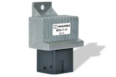 Реле свечей накала Renault 1.5/2.2DCI 6+1 MAHLE / KNECHT MHG1