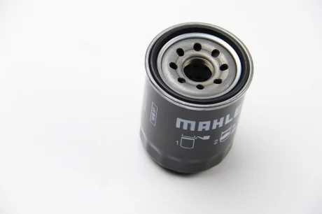 Фільтр масляний HONDA ACCORD 96-, CR-V 95- (KNECHT-MAHLE) MAHLE / KNECHT OC617