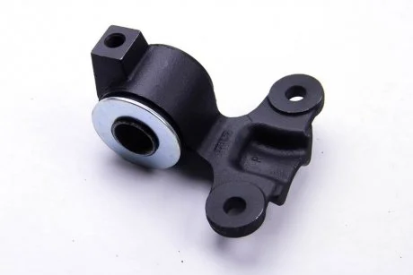 Сайлентблок важеля підвіски Peugeot Expert/Citroen Jumpy 1.9 (96-)  Metalcaucho 02983