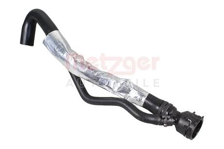 Патрубок системи охолодження гумовий з фітингами METZGER 2422084