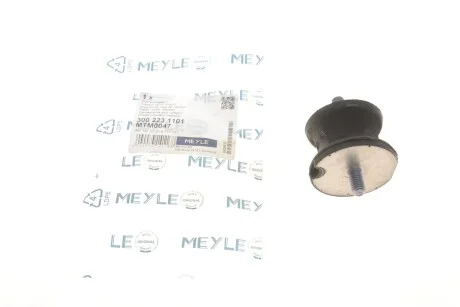 Опора коробки передач MEYLE 3002231101