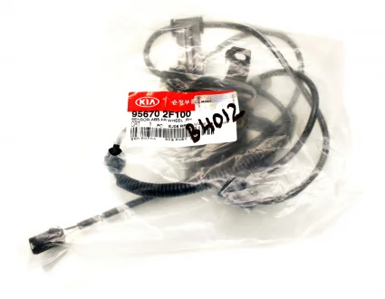 Датчик ABS передний правый Cerato 06-  MOBIS 95670-2F100