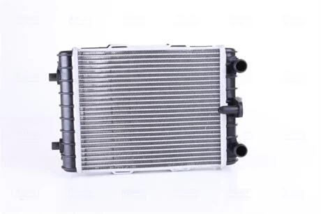 Радіатор охолодження NISSENS 606645