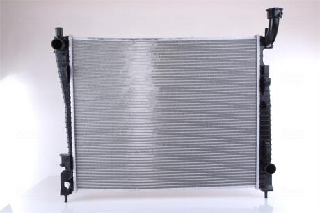 Радіатор охолоджування NISSENS 61033