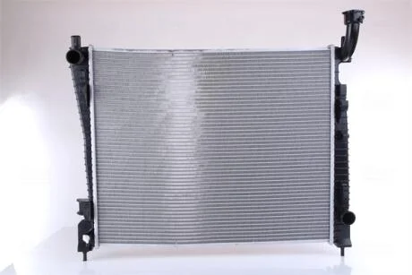 Радіатор охолоджування NISSENS 61033