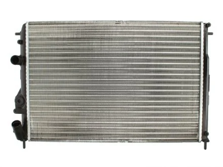 Радiатор (вир-во Nissens) NISSENS 63896A