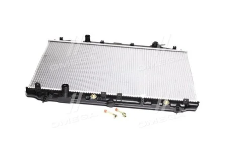 Радіатор охолодження двигуна HONDA ACCORD (08-) (вир-во Nissens) NISSENS 68138