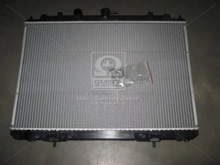 Радіатор охолодження NISSAN (вир-во Nissens) NISSENS 68705A