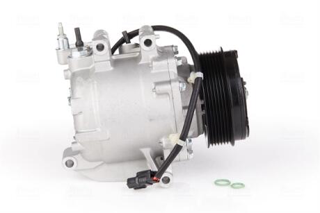 Компресор кондиціонера NISSENS 890167