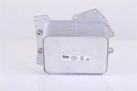 Радіатор оливний NISSENS 91279
