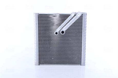 Випарник кондиціонера NISSENS 92409