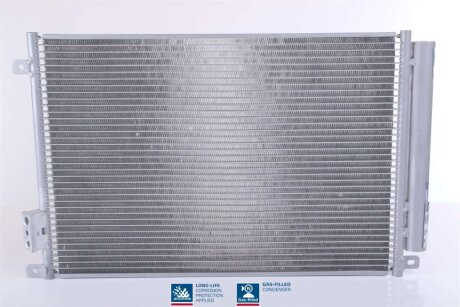 Радіатор кондиціонера NISSENS 940639
