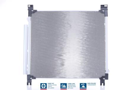 Конденсер кондиціонера NISSENS 940799