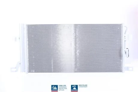 Радіатор кондиціонера NISSENS 940827